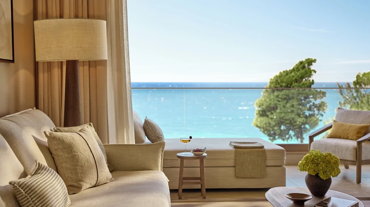 Junior Suite Grand Balcony